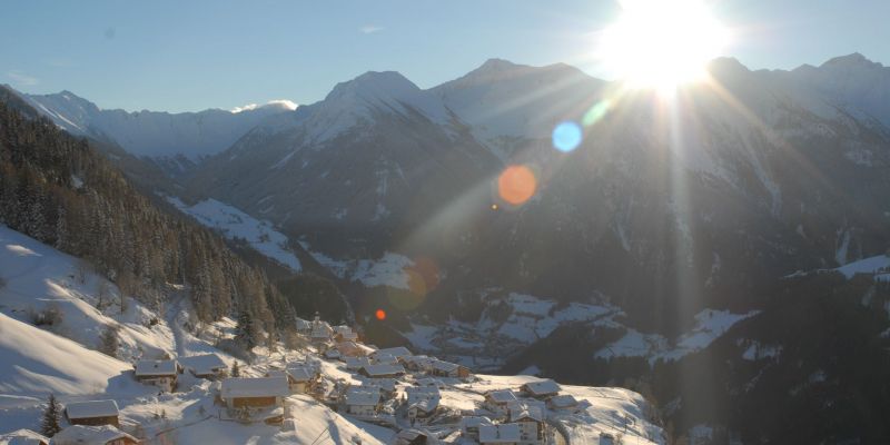 stulsimwinterb80a2f1e-60e9-1416-9e2f-5eb8e2d29181FC5D1B42-18F3-EEAC-79F6-824C4FB101B8.jpg