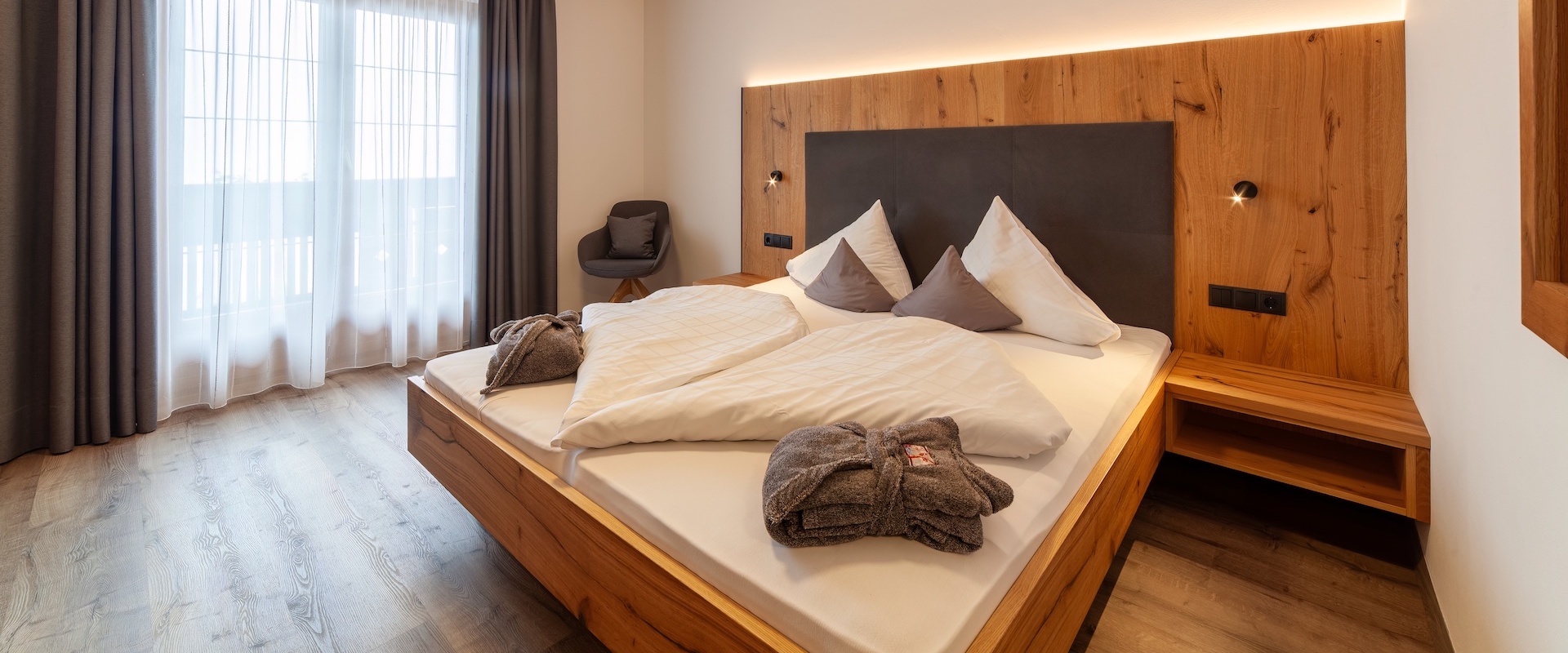 Doppelzimmer Blick ins Tal im 1. OG